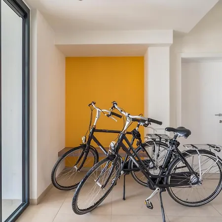 Romantic Getaway With Sea View In Lejlighed