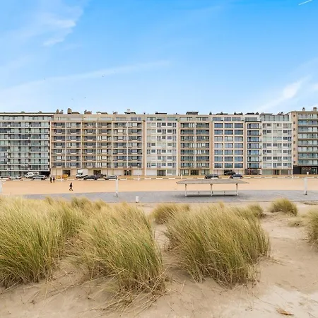 Appartement Romantic Getaway With Sea View In *