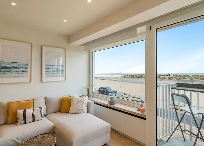 Romantic Getaway With Sea View In *